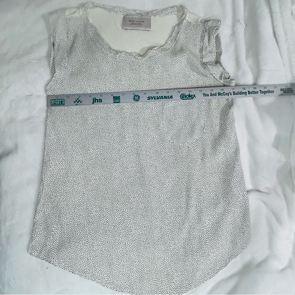 Zara White and Black Patterned Sleeveless Top